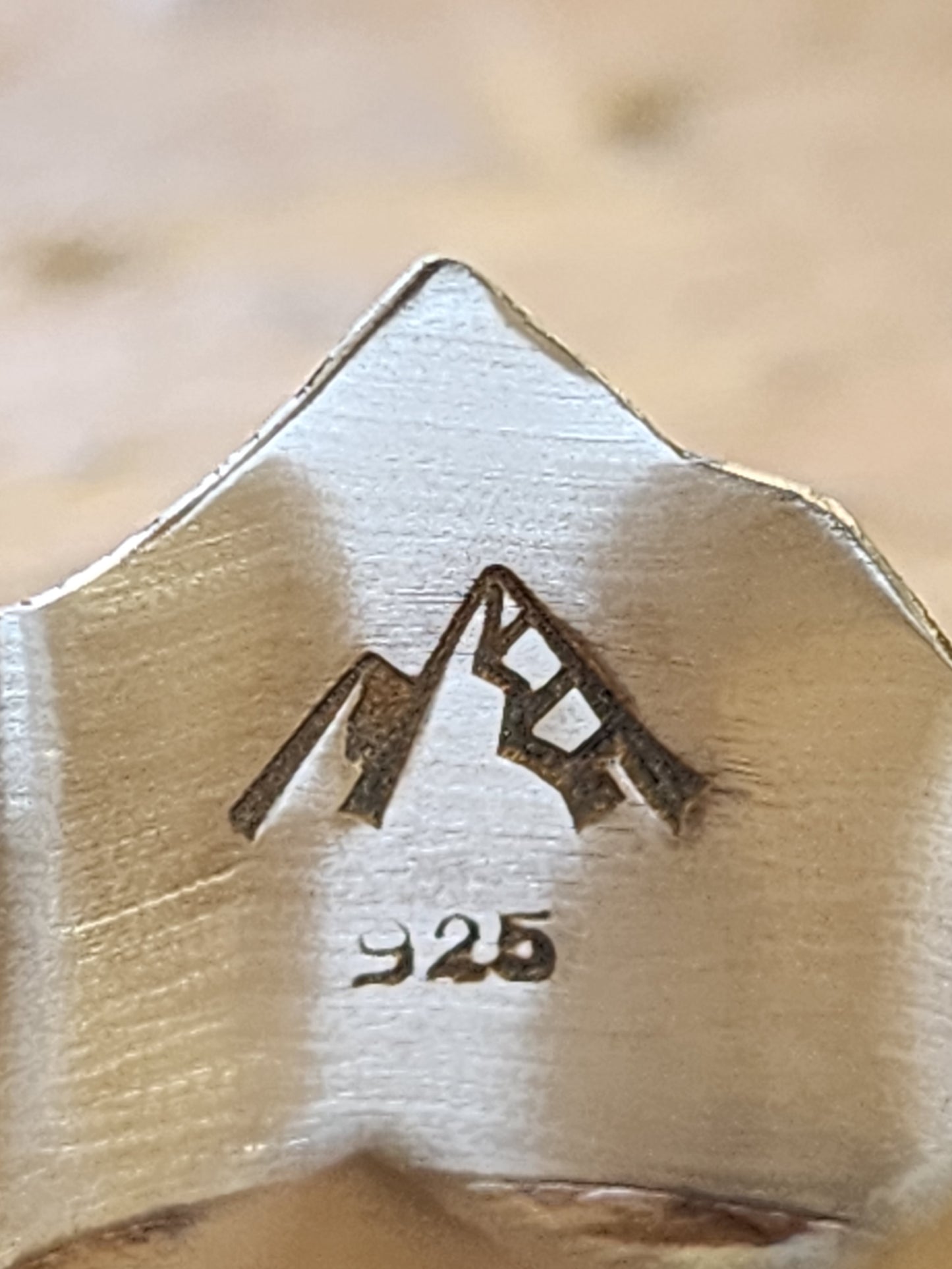 Mountain Ring - Standard width - Size V